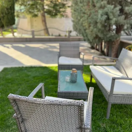Apartment Garden