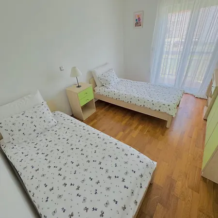 Garden Apartment